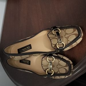 COACH ESTEE SZ 7.5 SIGNATURE JACQUARD LOAFER